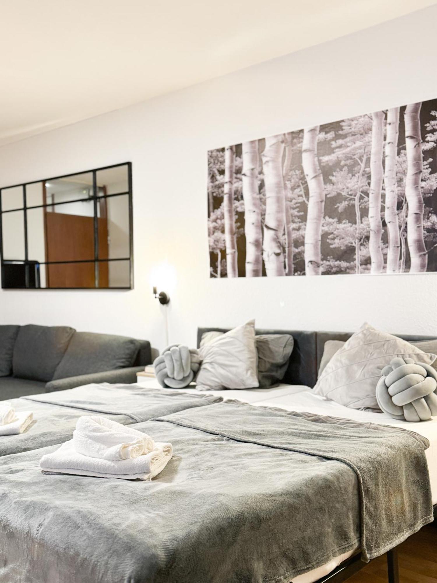 Modern Living In Karlsruhe - Frieden Apartments Exteriér fotografie